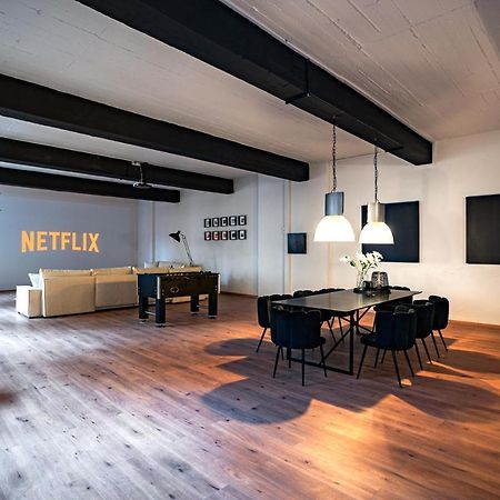 Design Loft - 200Qm2 - Heimkino - Bestlage - Parkplatz Wiesbaden Kültér fotó