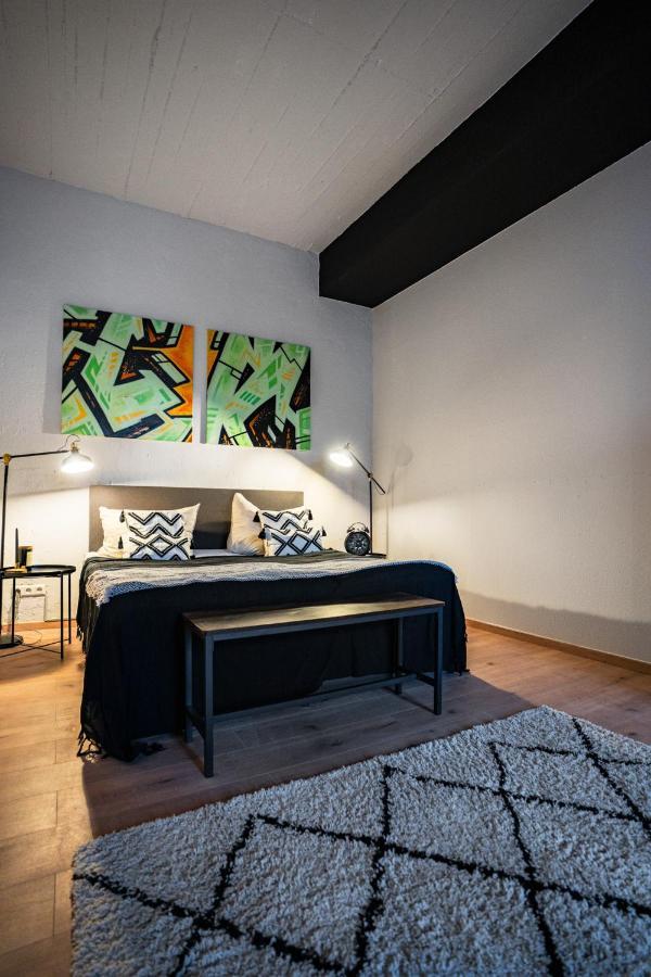 Design Loft - 200Qm2 - Heimkino - Bestlage - Parkplatz Wiesbaden Kültér fotó